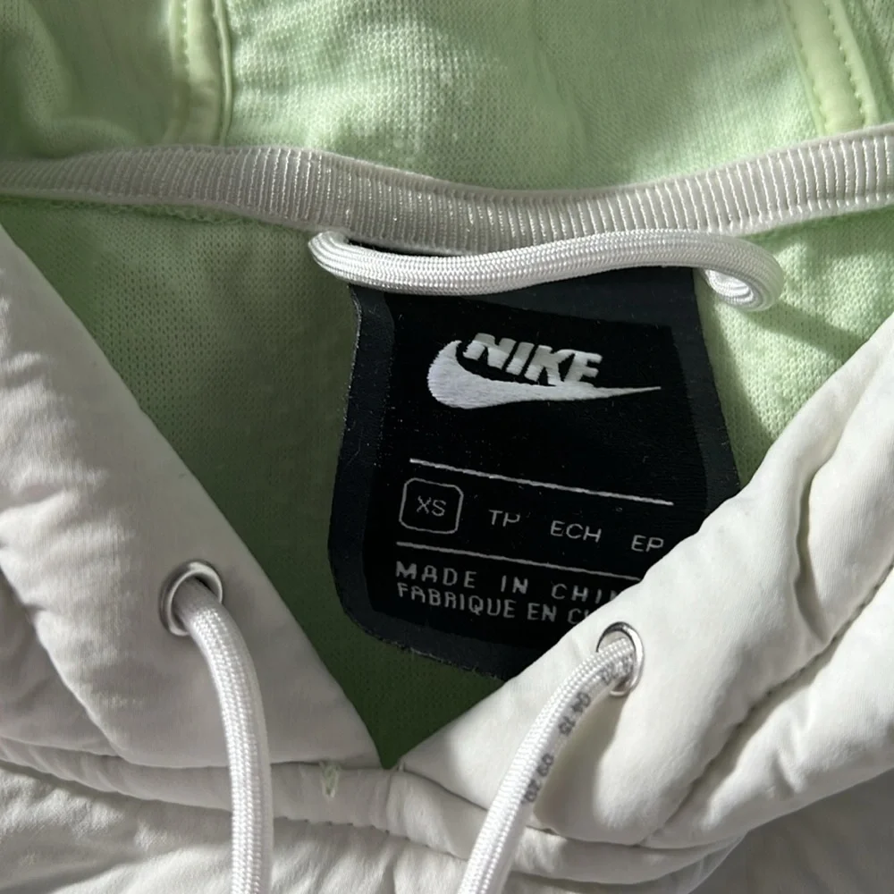 NIKE Sportswear Tech Pack Women's Hoodie Cropped Sweatshirt!